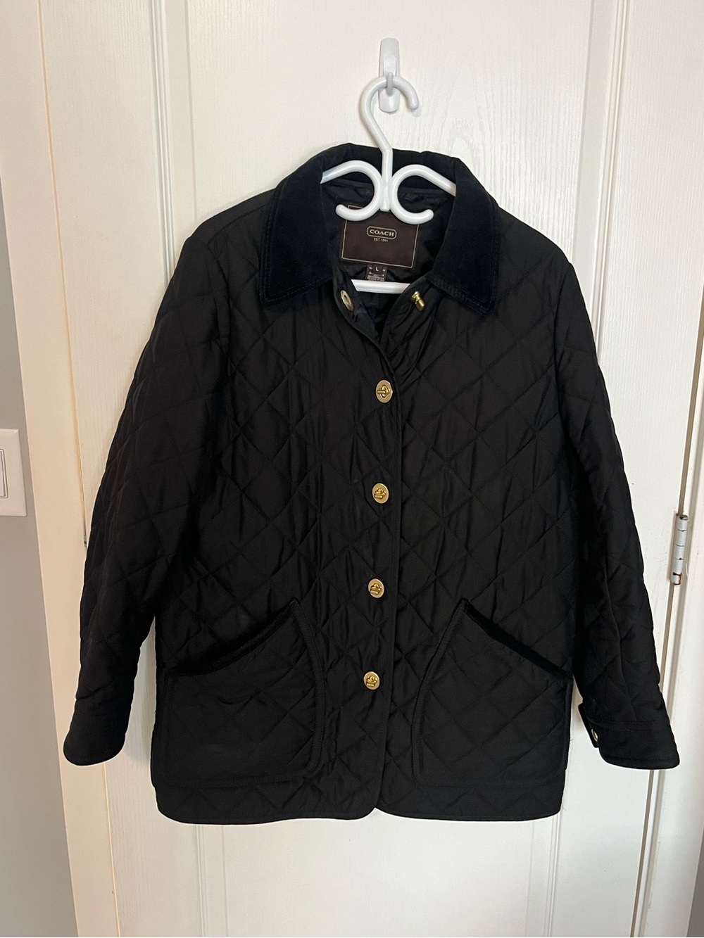 Coach quilted barn jacket ✨